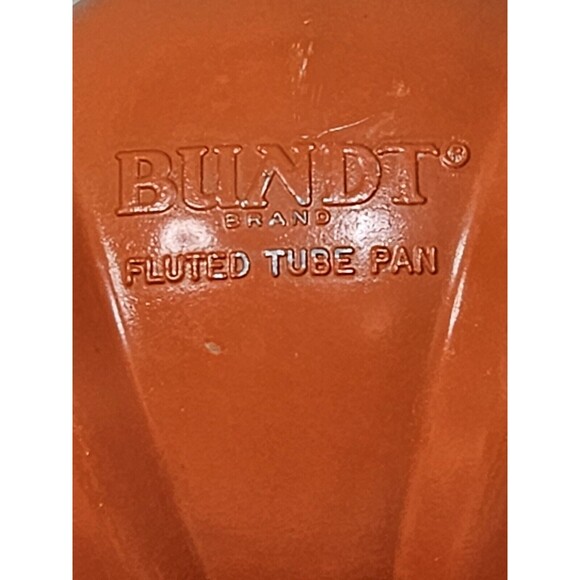 VTG Bundt Brand Northland Aluminum Fluted Tube Ombre 10" Cake Pan - Picture 3 of 11